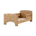 **Łóżko dziecięce z drewna - styl skandynawski, ergonomiczny design**